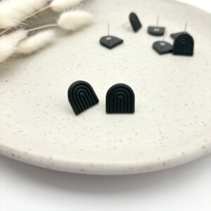 Zara Ohrstecker - Schwarz